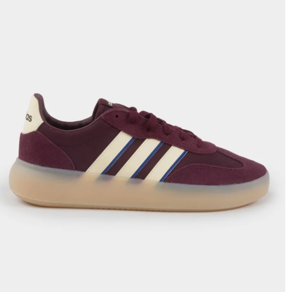 NWT Women’s Adidas Barreda Decode Sneakers size 6.5
